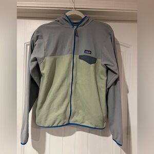 Kids Patagonia zip up jacket size XXL (16-18)